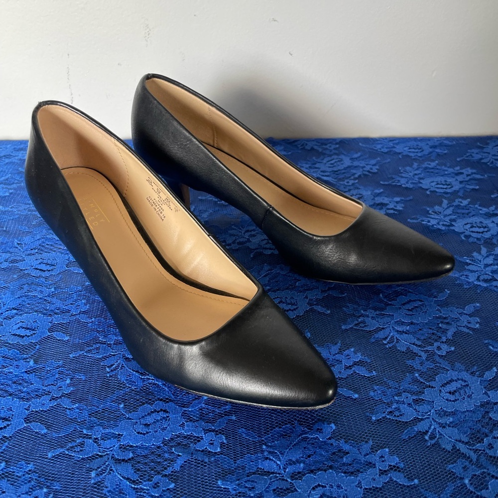 Simply Styled "Mia" Black Women's Pumps, Size 6.5